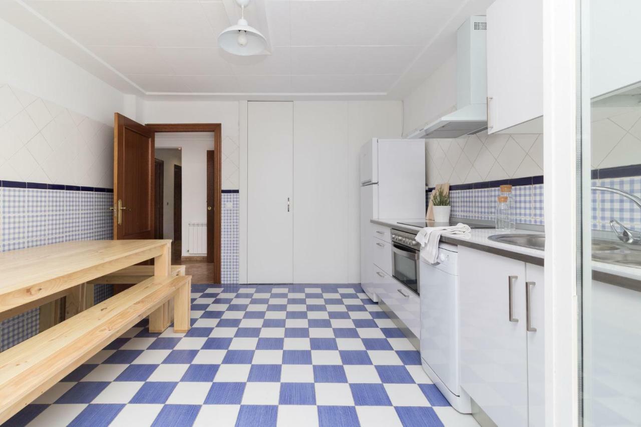 La Casa Azul,Una Casa En La Ciudad. Logrono Luaran gambar